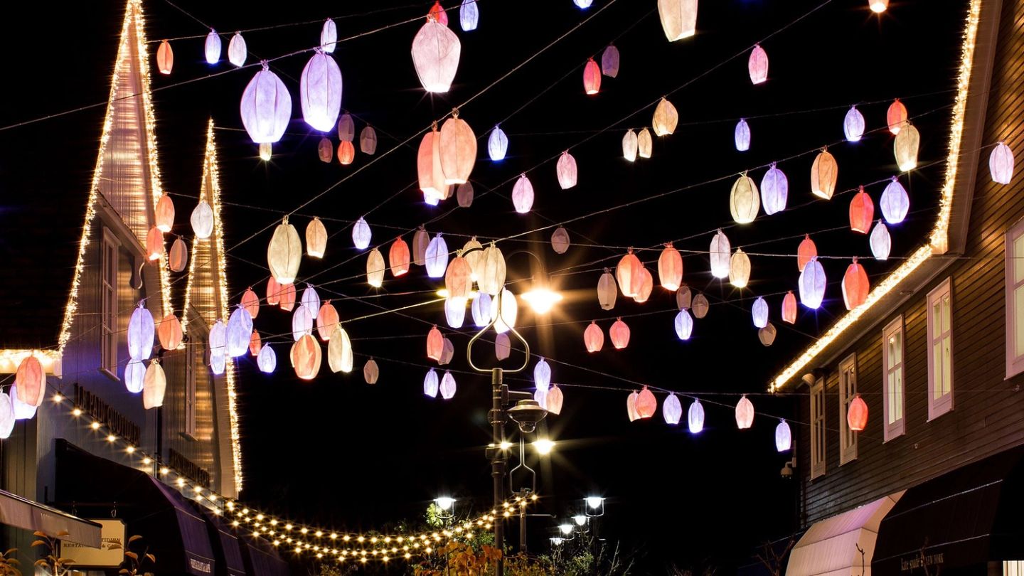 Christmas shopping season starts now at Bicester Village