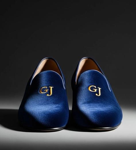 The Best Slippers for Men for Comfort, Support and Style