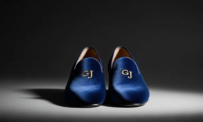 The Best Slippers for Men for Comfort, Support and Style