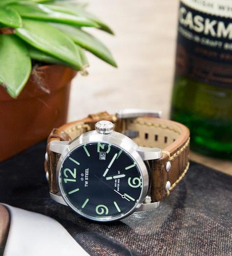 The versatile watches every gentleman should add to his collection