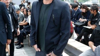 5 navy blazers every gentleman should have in his wardrobe