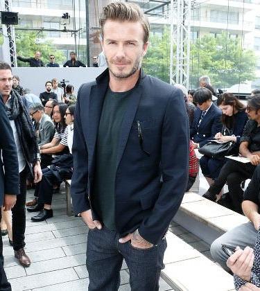 5 navy blazers every gentleman should have in his wardrobe