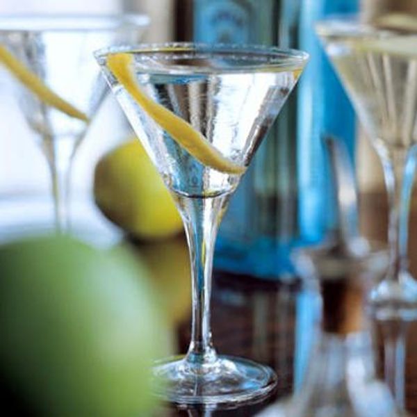 Drinks How to Make The Ultimate Martini The Gentleman's Journal