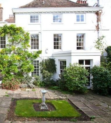 On the market: luxury London properties