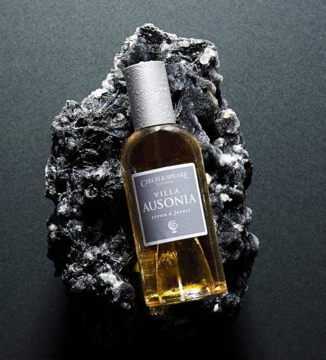 This fragrance will take you back to summer