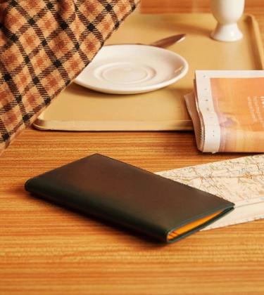 These are the best wallets for a gentleman