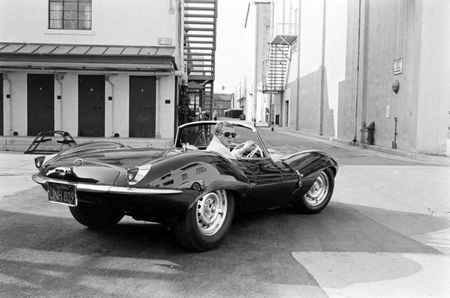 STEVE-McQUEEN-King-of-Cool-Photographs-by-John-Dominis-ATLAS-Gallery-yatzer-8