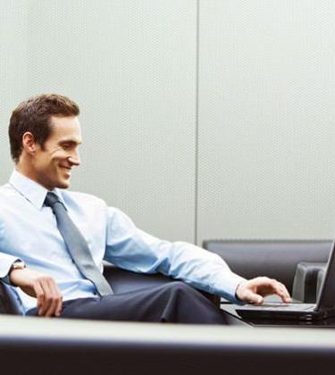 Business – 10 Ways to Use Social Media to Get a Job
