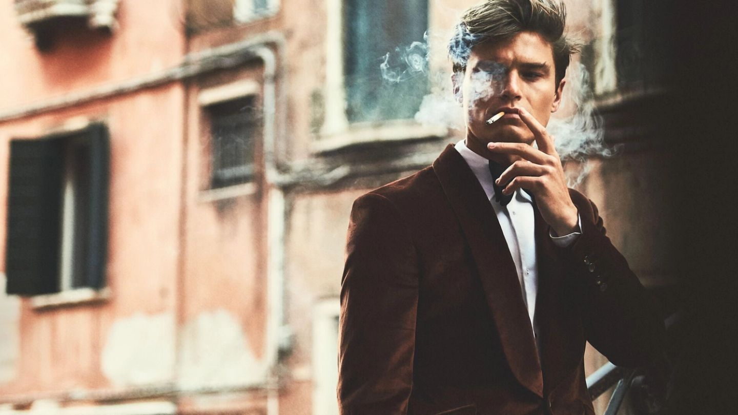 Every self-discerning cigar smoker should own a smoking jacket