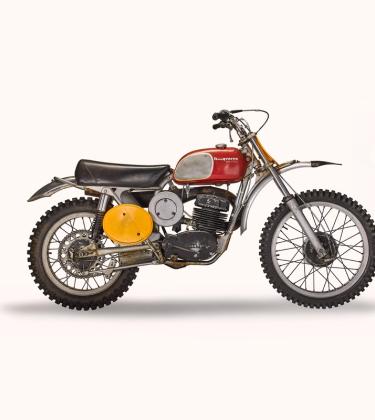 Editor’s Picks: Steve McQueen’s wheels, a printed shirt for summer and a gold cigar lighter