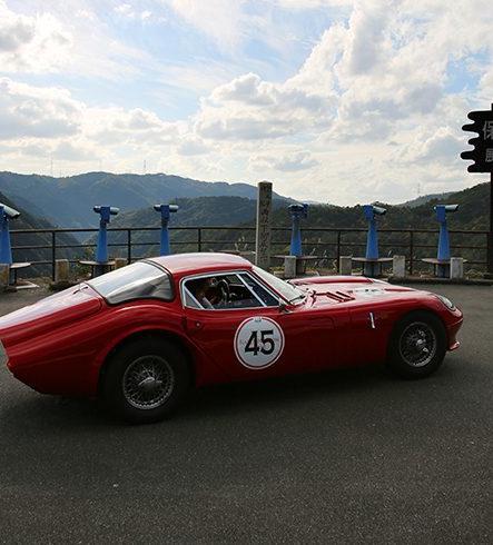 Classic cars galore: Rally Nippon and dunhill
