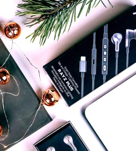 Gentleman’s Journal 2017 Christmas Gift Guide