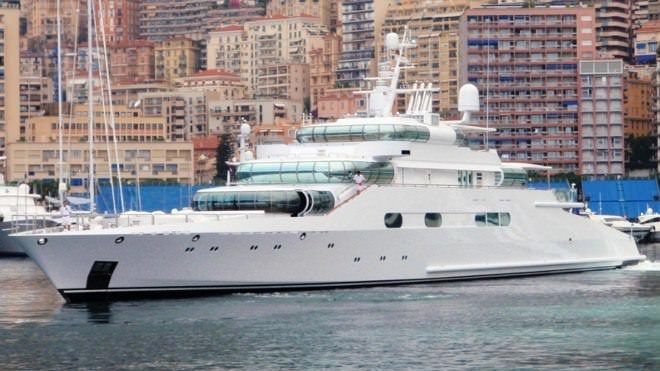 5 of the best looking superyachts