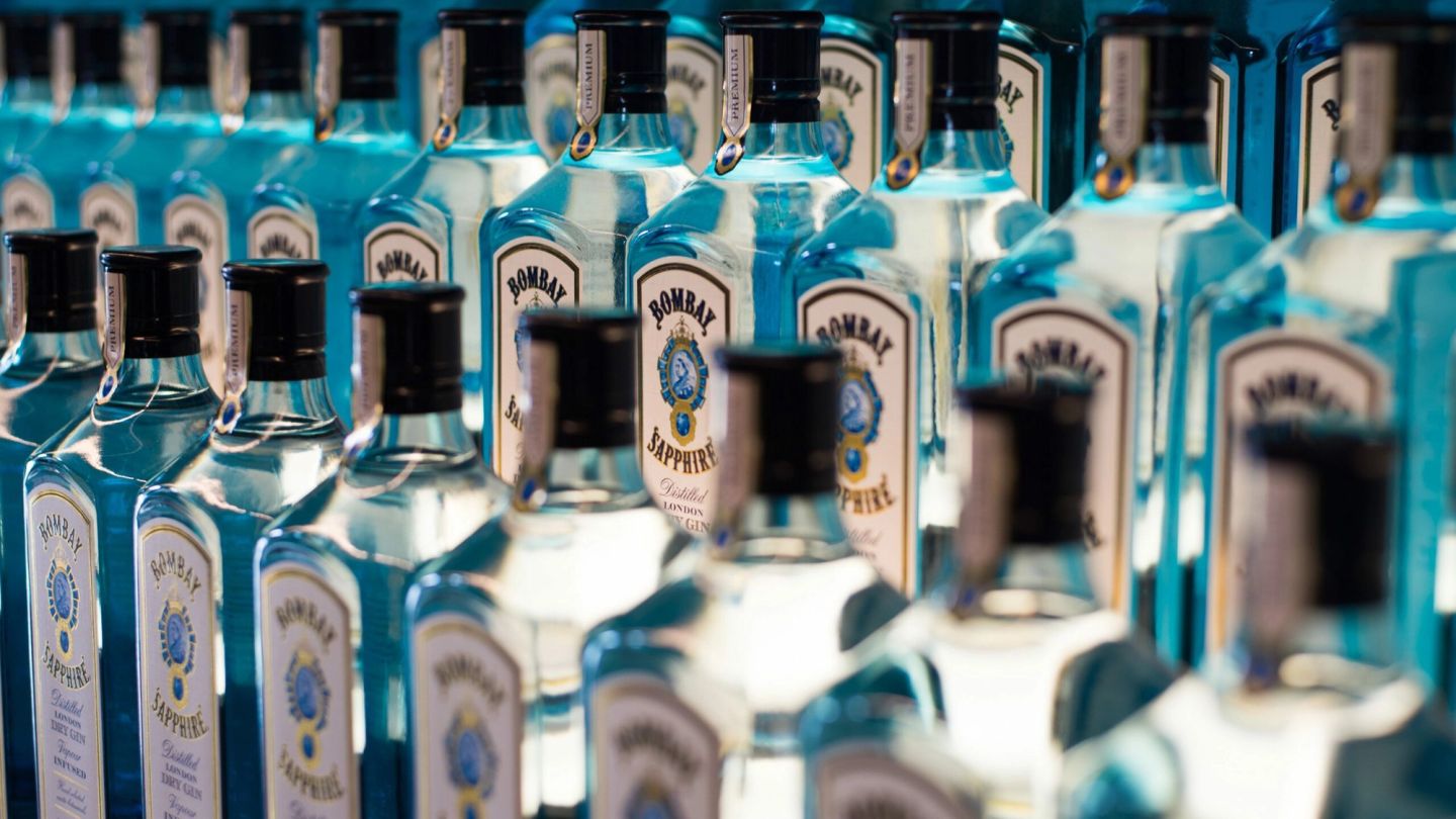 How to drink gin warm
