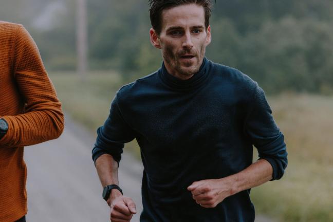 Matt Taylor running in tracksmith gear