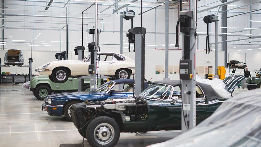 Watch: Gentleman’s Journal go inside Land Rover’s restoration centre
