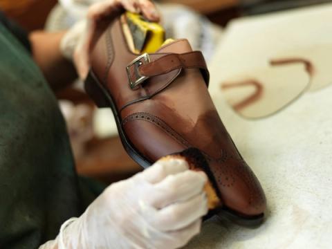 crockett and jones inside shoe making factory northampton