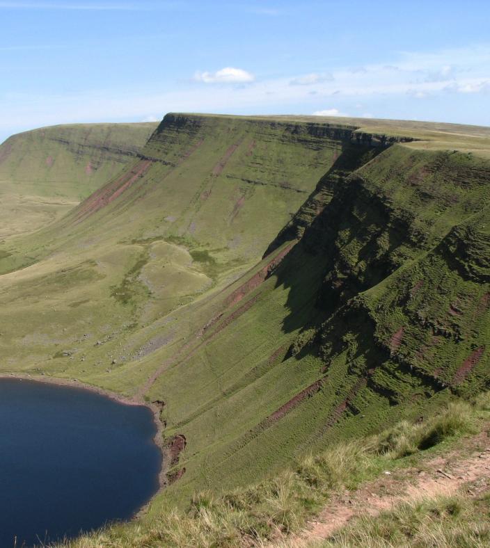 Brecon Beacons’ Black Mountain Pass