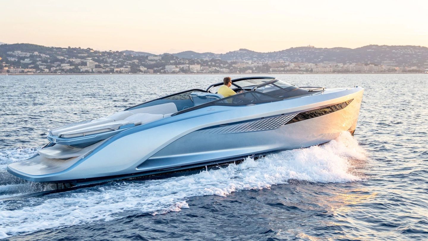 Swift and stylish, the Princess R35 is in a class of its own