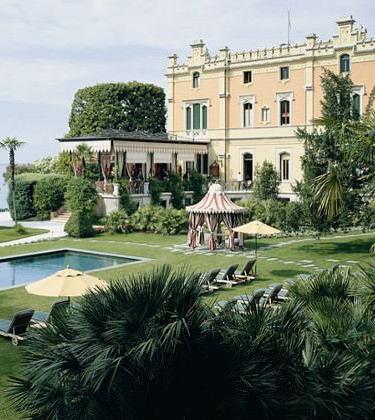 Must Have Book – 100 Getaways Around the World