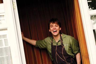 Q&A with Thomas Straker