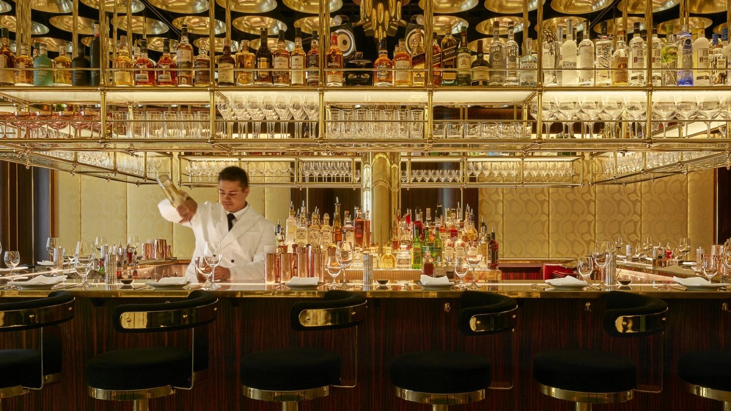 How to open a restaurant, by Juan Santa Cruz
