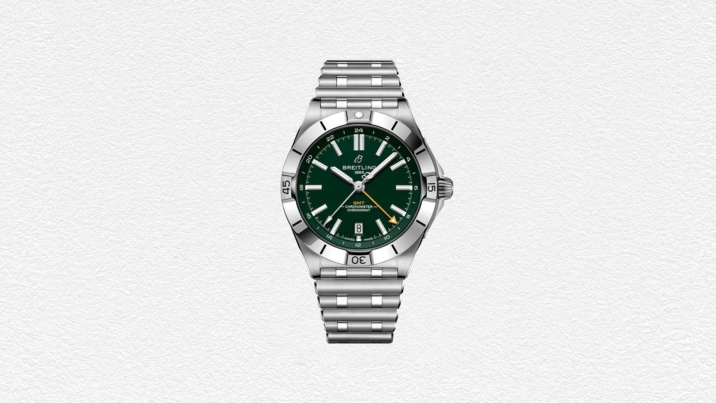 Editor’s Picks: Meyers Manx dune buggy, Breitling watch, NN.07 jacket and Huntsman overcoat