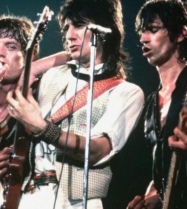 10 musicians you need to see live before you die