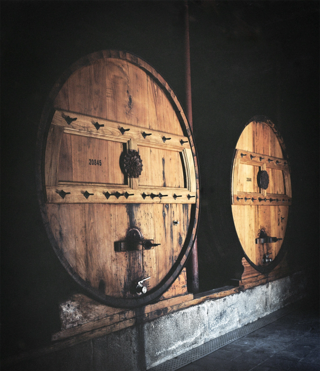 2 barrels of port