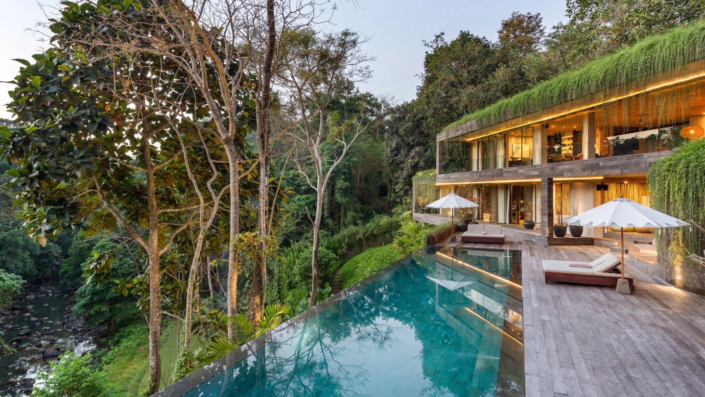 Luxury eco-home Villa Chameleon blends into the Bali forest