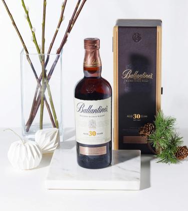 Advent Calendar Day 19: Ballantine’s 30 Year Old Whisky