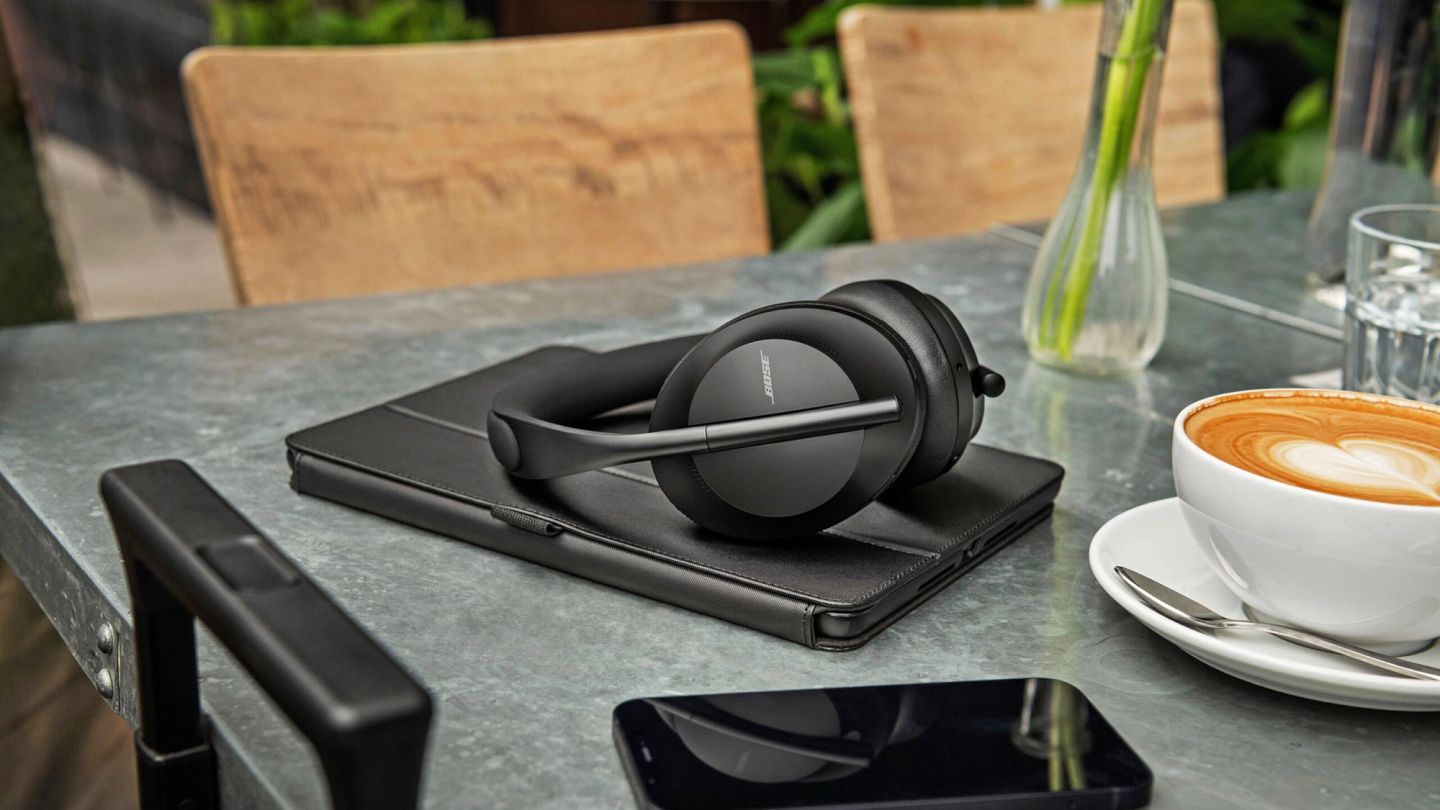 These are the best gifts for tech enthusiasts