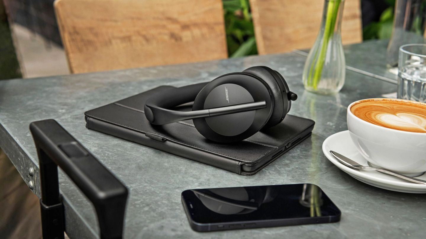These are the best gifts for tech enthusiasts