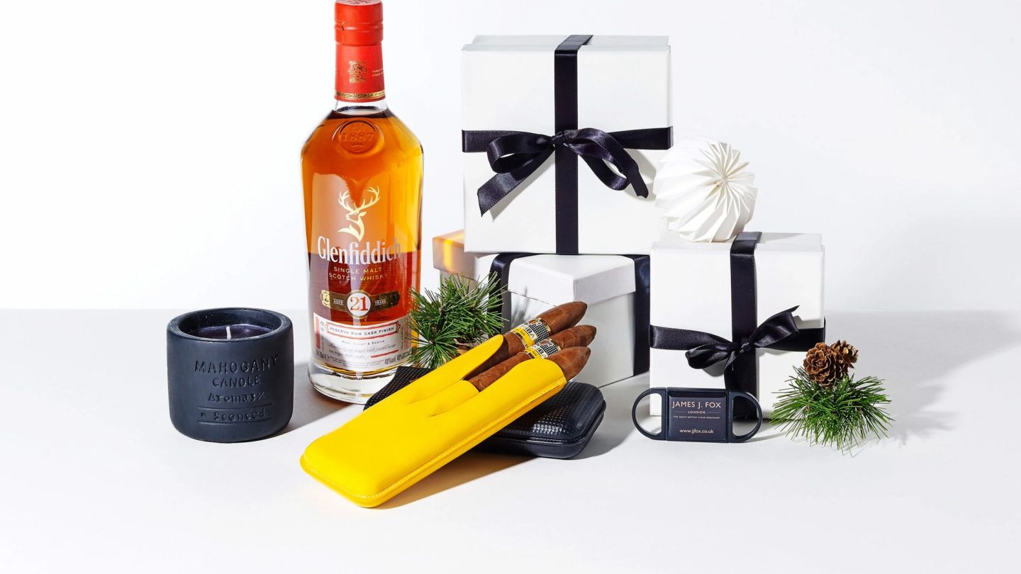 Advent Calendar Day 8: 21-Year Old Whisky and Cuban Cigars