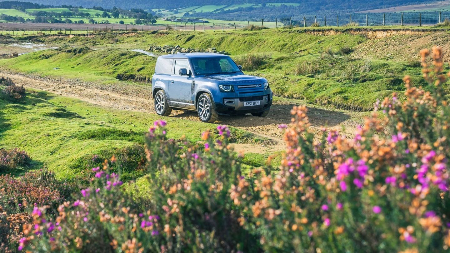 Can a road-spec Land Rover Defender cope with off-roading?