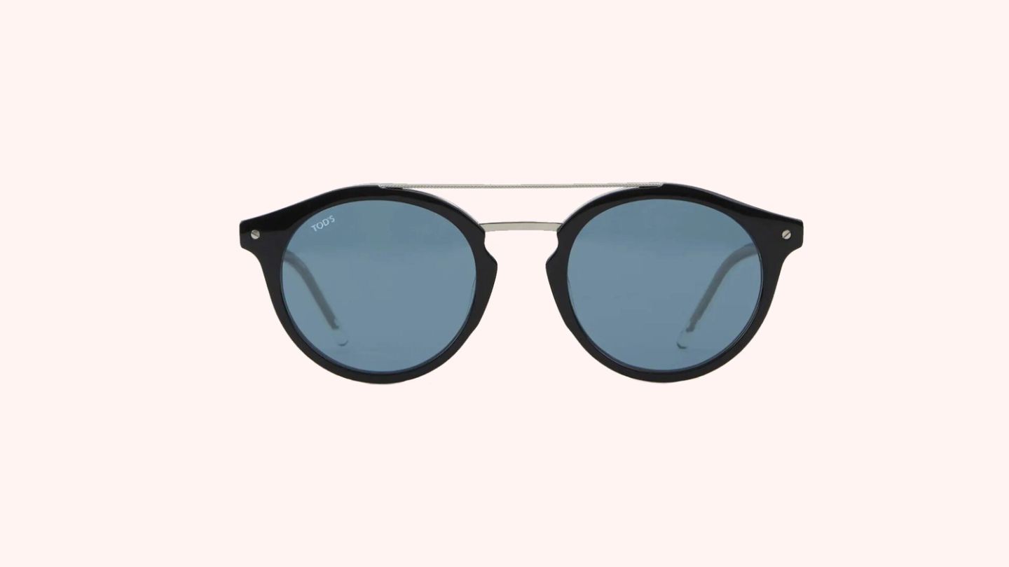 Editor’s Picks: Tod’s Sunglasses, Caterham Sports Car and Rotisserie Barbecue