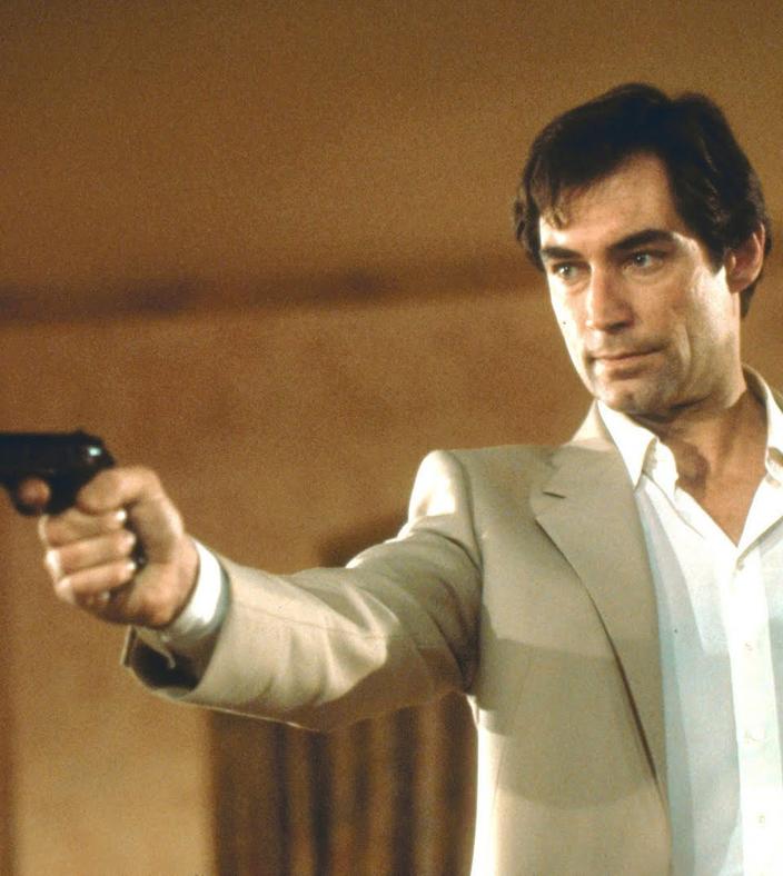 james-bond-summer-style-dalton