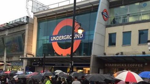 How to remain a gentleman during the tube strike
