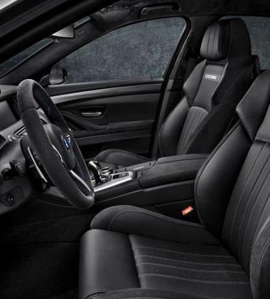CARS – BMW M5 30th Anniversary Edition