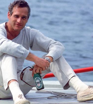 Lace up these white summer shoes to channel your inner Paul Newman