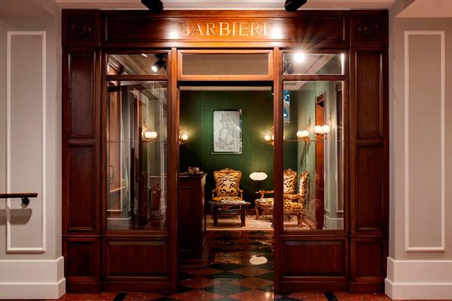 D&G Barbershop Front