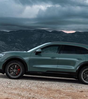 Car of the week: Porsche Cayenne Turbo electric