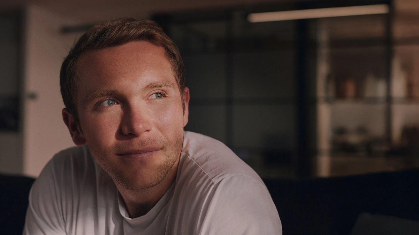 “You really have to be unwaveringly obsessed..." Harry Stebbings on six-day work weeks, The Social Network, and AI