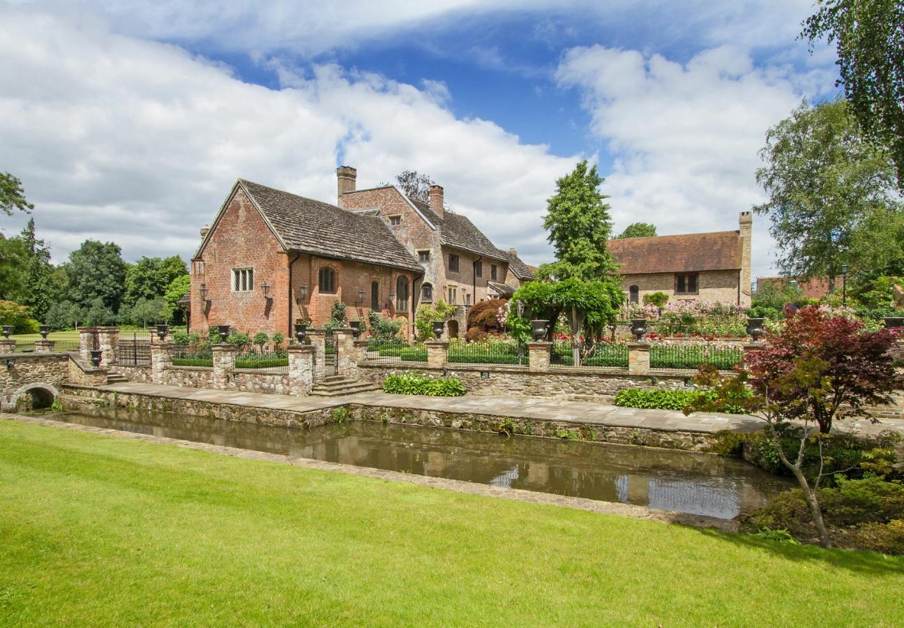 chesworth house
