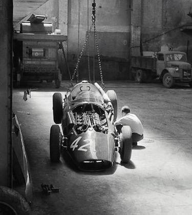 The car maintenance every real gentleman should know