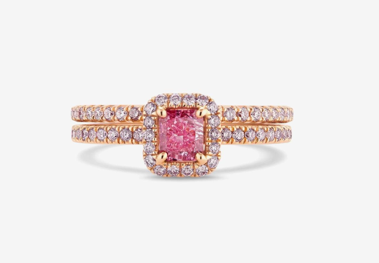 Aura Fancy Purplish Pink Cushion-Cut Diamond