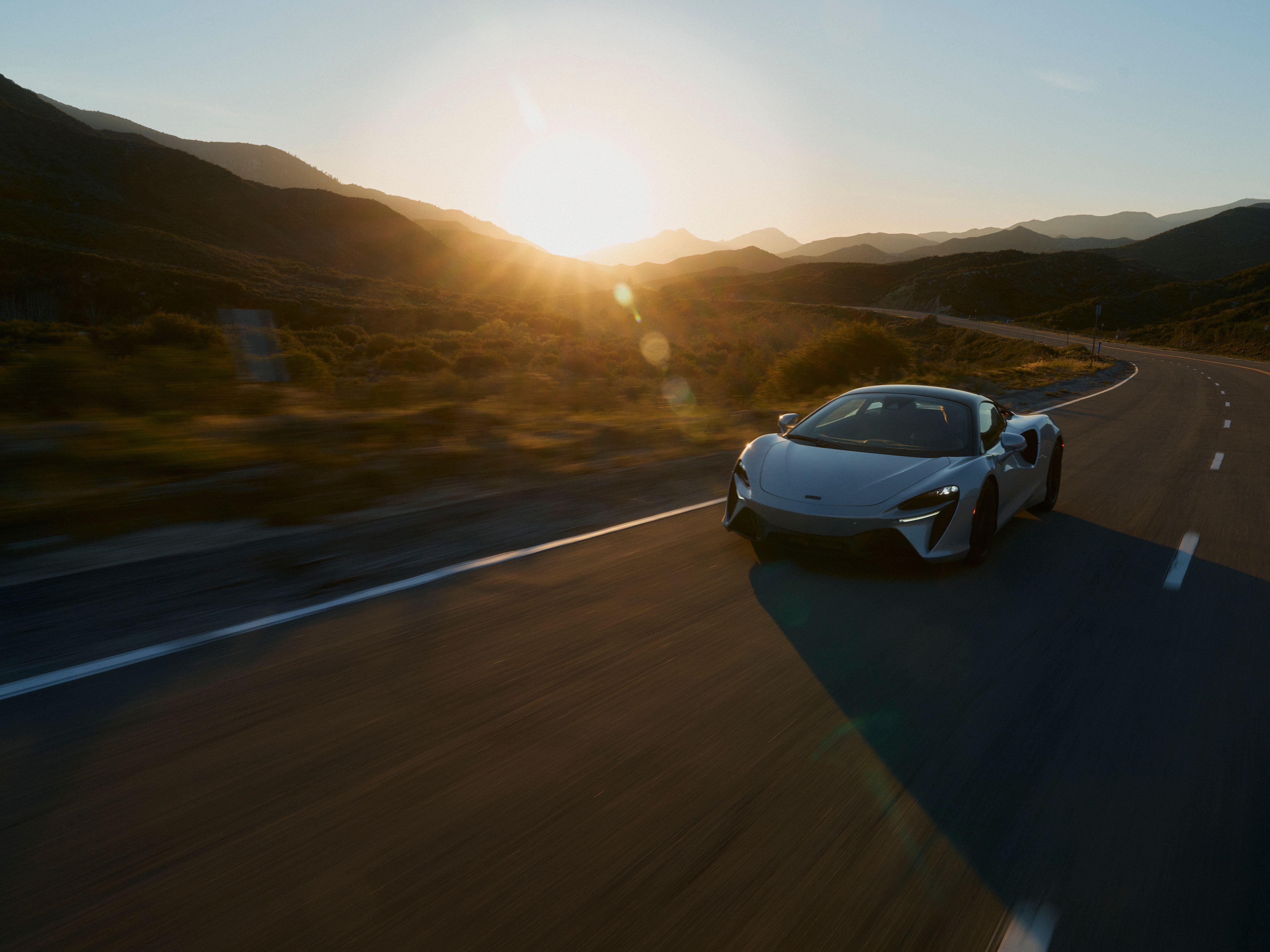 Car of the Week: McLaren Artura Coupé