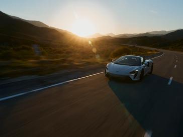 Car of the Week: McLaren Artura Coupé
