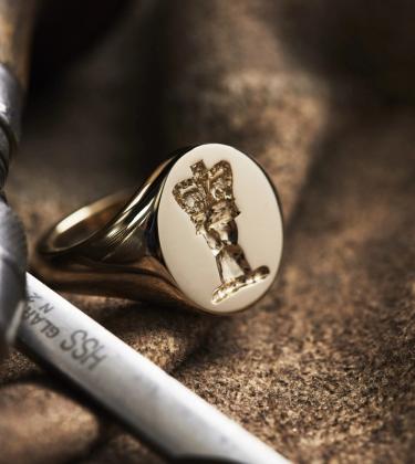 signet ring