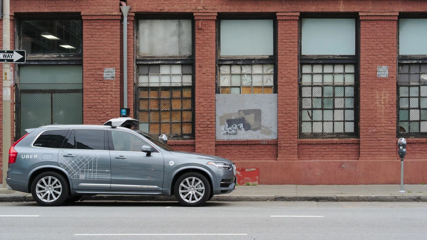 The bumpy road: An incomplete history of the self-driving car